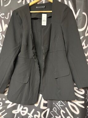 Fashion to Figure Black Open-Front Tailored Blazer